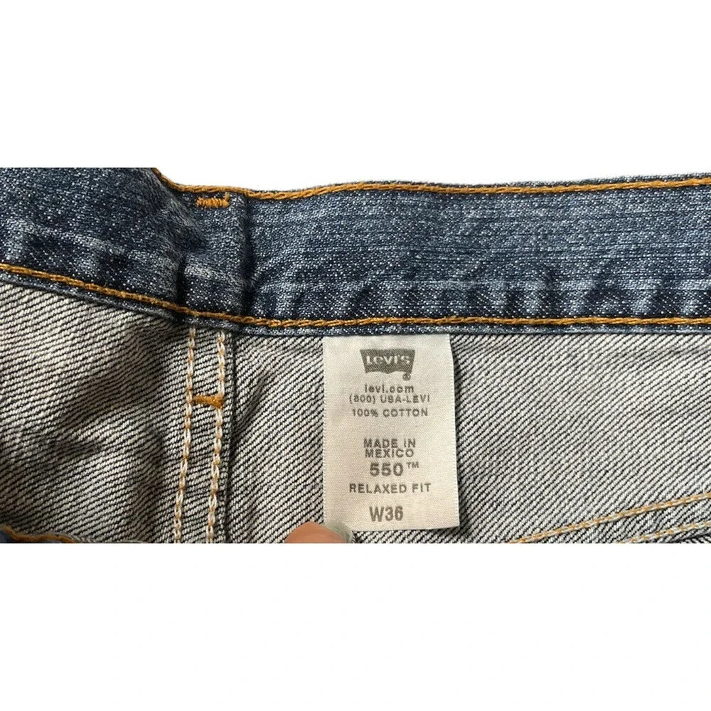 Levi’s Levi Strauss 550 Mens Blue Denim Jean Shorts Relaxed Fit 5 Pockets Sz 36